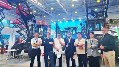 Live! Lapuda Made A Wonderful Appearance At The Largest Exhibition In Russia